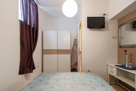 Apartmani Jelena 오미스 외부 사진